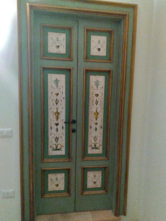 Ferienwohnung L'Arco Romano Foligno Exterior foto